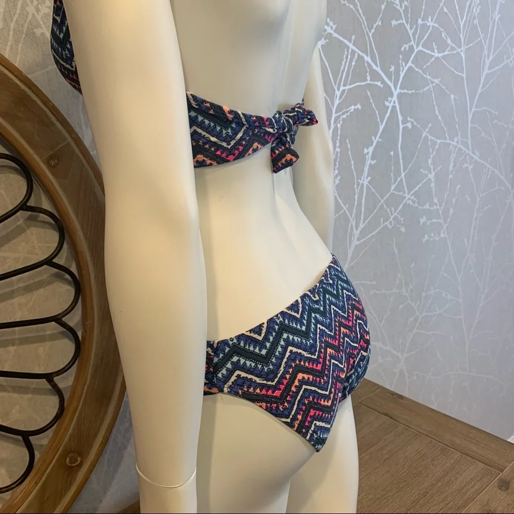 Xhilaration Bikini 👙 sz L - Picture 4 of 5